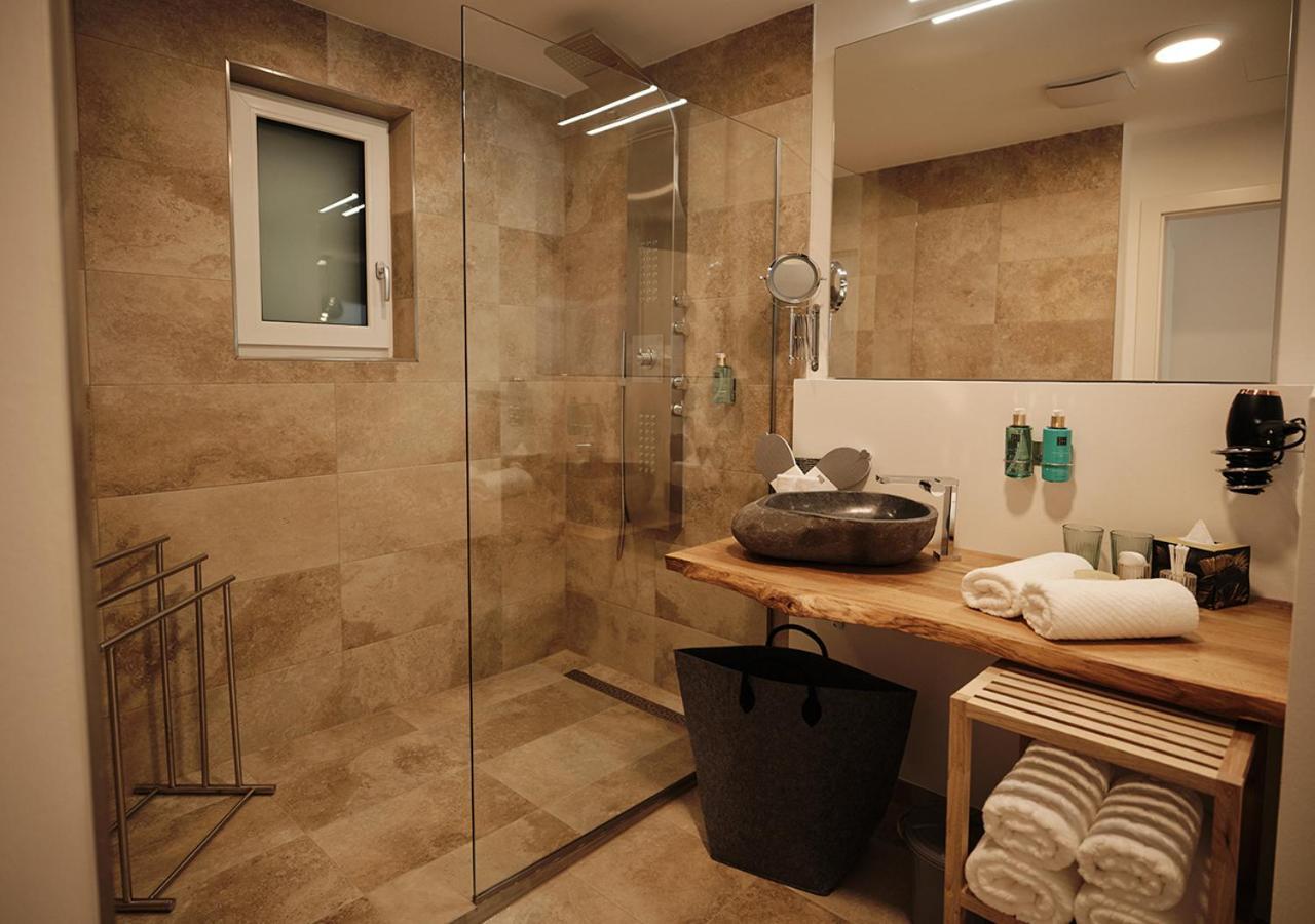 See Moment Appartements Adults Only Saint Wolfgang Esterno foto